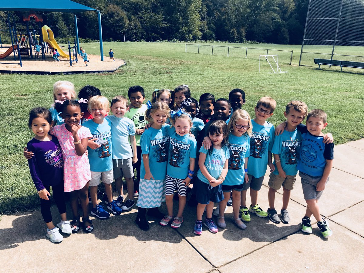 MrsAllen_whes's tweet photo. We’ve got spirit, yes we do! First Spirit Day in the books for these new Wildcats! #Kindergarten #groWHere #whesrocks https://t.co/emXZhtCA2P