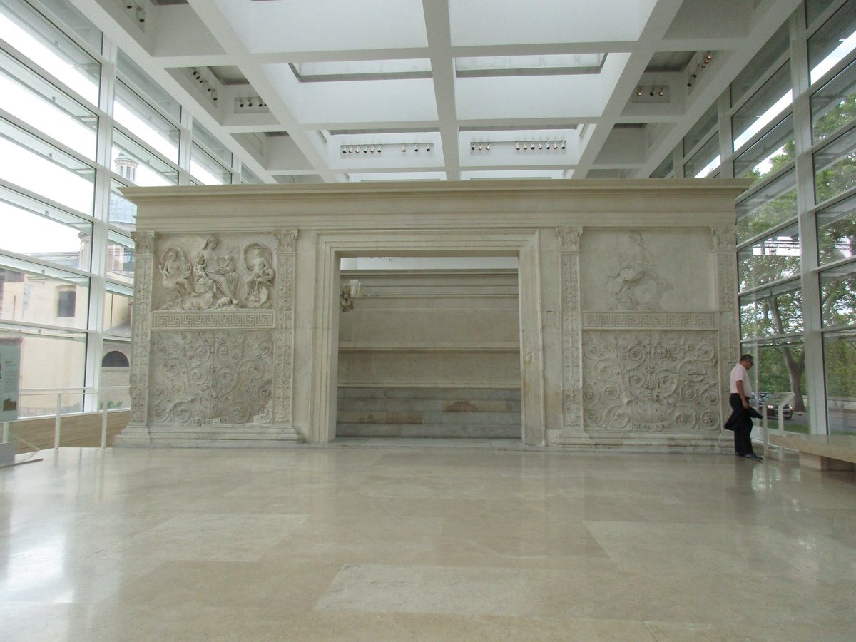 Bison_Caeruleus's tweet image. HBD Augustus!!!!! 🎂 I’m counting down the days to when I can introduce the SHS Italy/Greece students to your Ara Pacis 😍🏺#arapacisaugustae #paterpatriae #resgestae #ShakerLatin #ItalyGreece2019