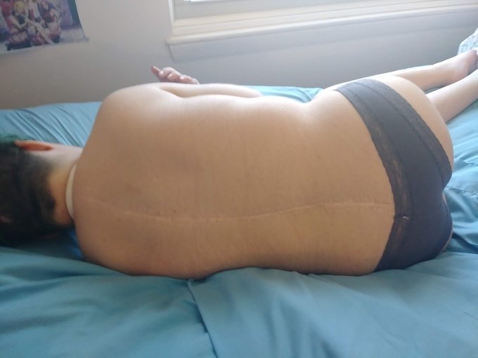 HAPPY SUNDAY BUMDAY! Check out my latest post on onlyfans for close ups and sexy positions! #scars-are-sexy<a href="/tag/sundaybumday"class="tags"><span>#sundaybumday</span></a><a href="/tag/scars"class="tags"><span>#scars</span></a><a href="/tag/devotee"class="tags"><span>#devotee</span></a><a href="/tag/quadass"class="tags"><span>#quadass</span></a>