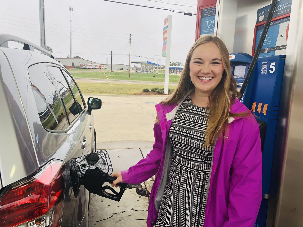 BlueSkyOxford's tweet photo. Our second #FreeGasFriday winner of the week was .@faithie96 who is an Accounting major in Grad School at Ole Miss! From Little Rock, Arkansas to Oxford, Mississippi, the future is bright for Faith! God bless and good luck the rest of the semester 🔵🔴🦈🙏🏼 https://t.co/Y4WQAGt0iQ