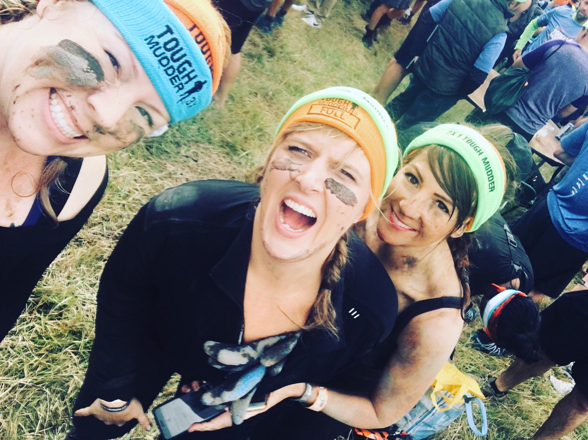 ErinEB80's tweet photo. Three headbands and many bruises! #ToughmudderSeattle2018 https://t.co/aV7Hhhsnd1