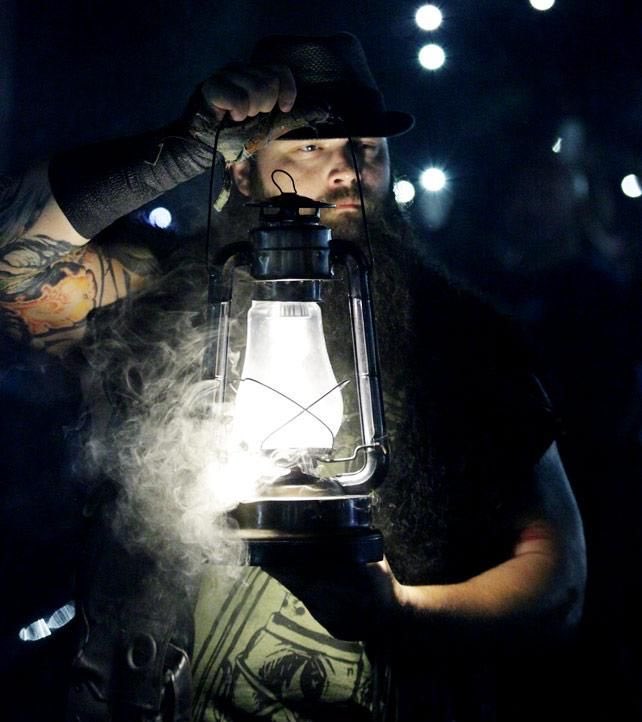 Leigh_Leah03's tweet photo. @Venomfan45abby @SOAismyReligion @VinceMcMahon @WWE @WWEUniverse @StephMcMahon @TripleH I completely agree with you Abby! Bray definitely deserves to be pushed. I miss Bray a lot, and I hope he returns soon🤞🏻 #PushBray https://t.co/rC8Qvgakyc