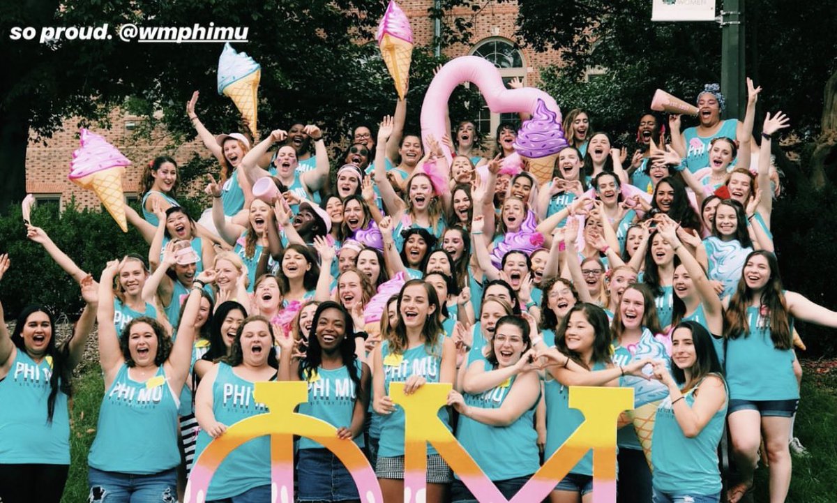 WMPhiMu's tweet photo. #BidDay2018 #welcomehΦΜe https://t.co/i2ZbhOl5i4