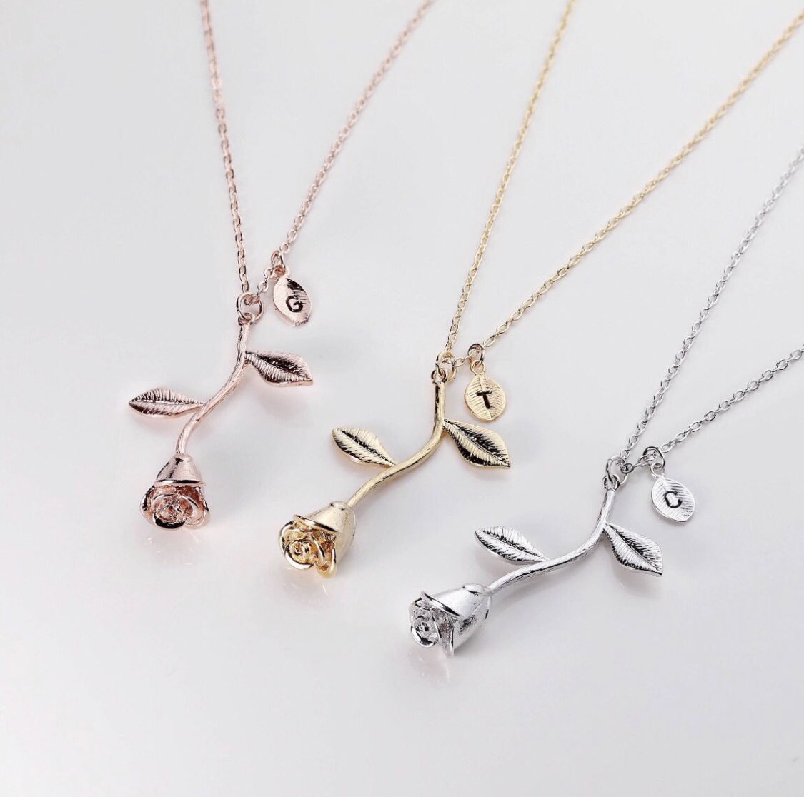 ForHersShop's tweet photo. If my boo gets me any of these I’ll never take em off😫😫 

Free domestic shipping! 

Shop : https://t.co/V8cIL832LA https://t.co/ogoh0Us5M4