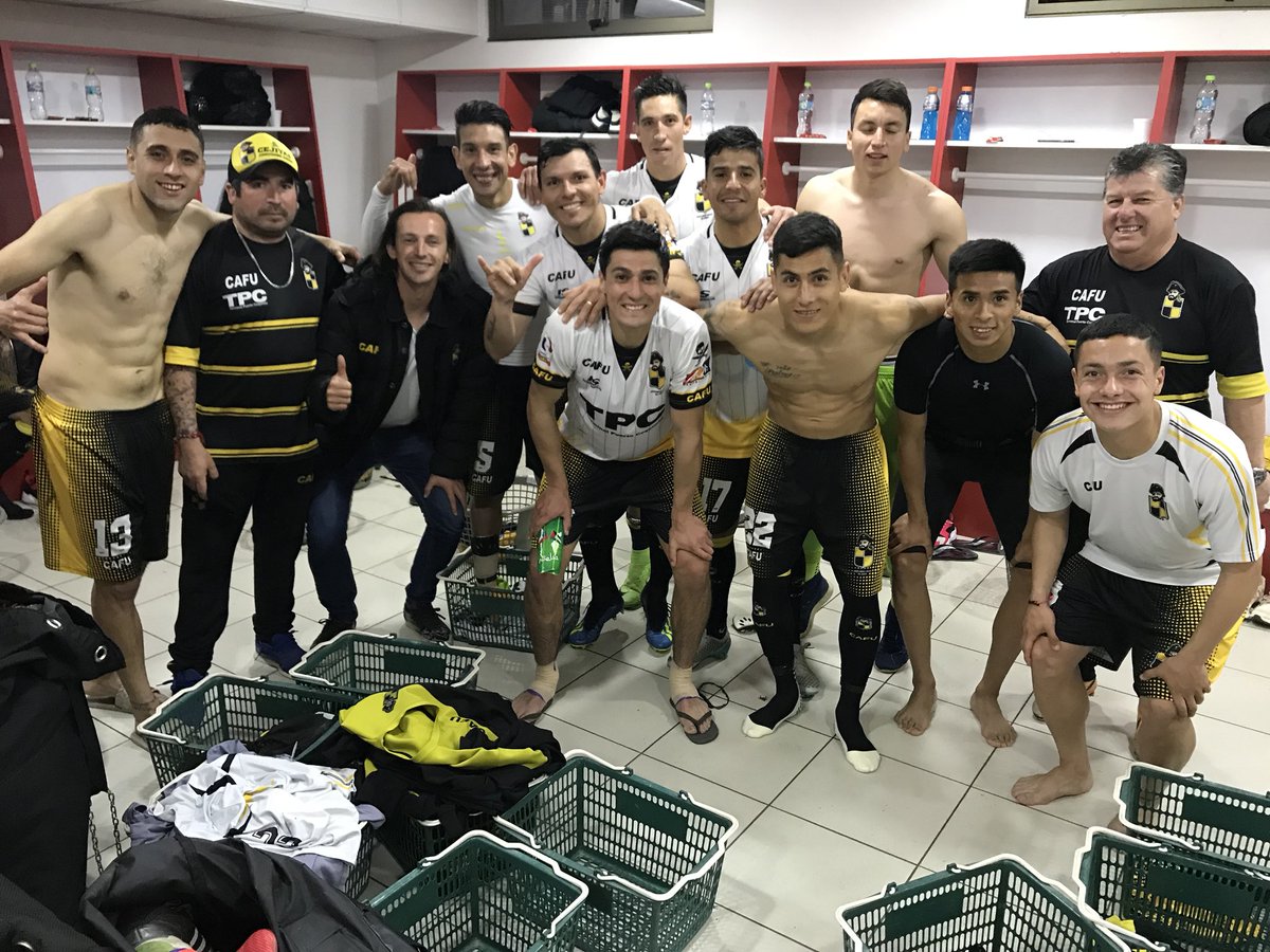 coquimbounido's tweet photo. Bien bandaaaaaaa!!! 💛☠️🖤 https://t.co/fCE5dGlX2M