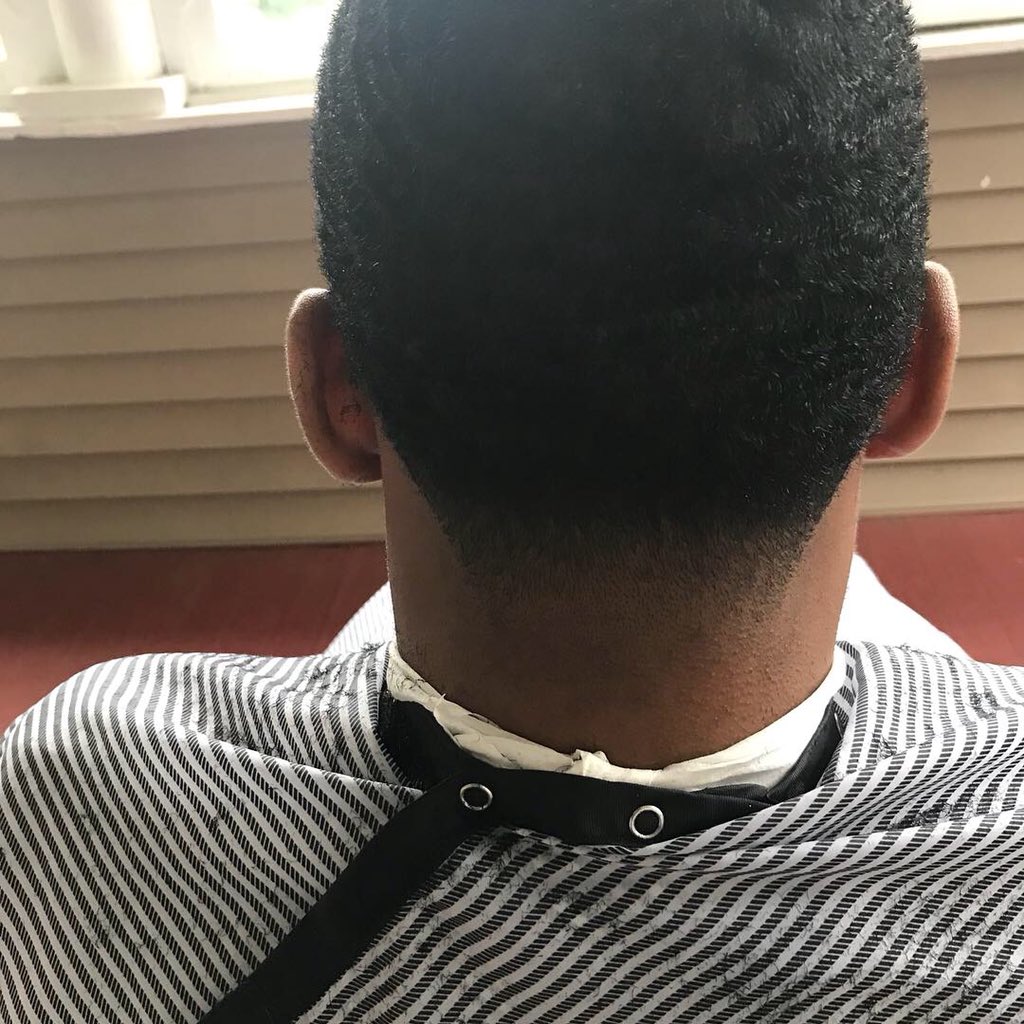 MrRandommann24's tweet image. Wave cut taper hit me up if you need a cut #barber #wavecut #taper #fade