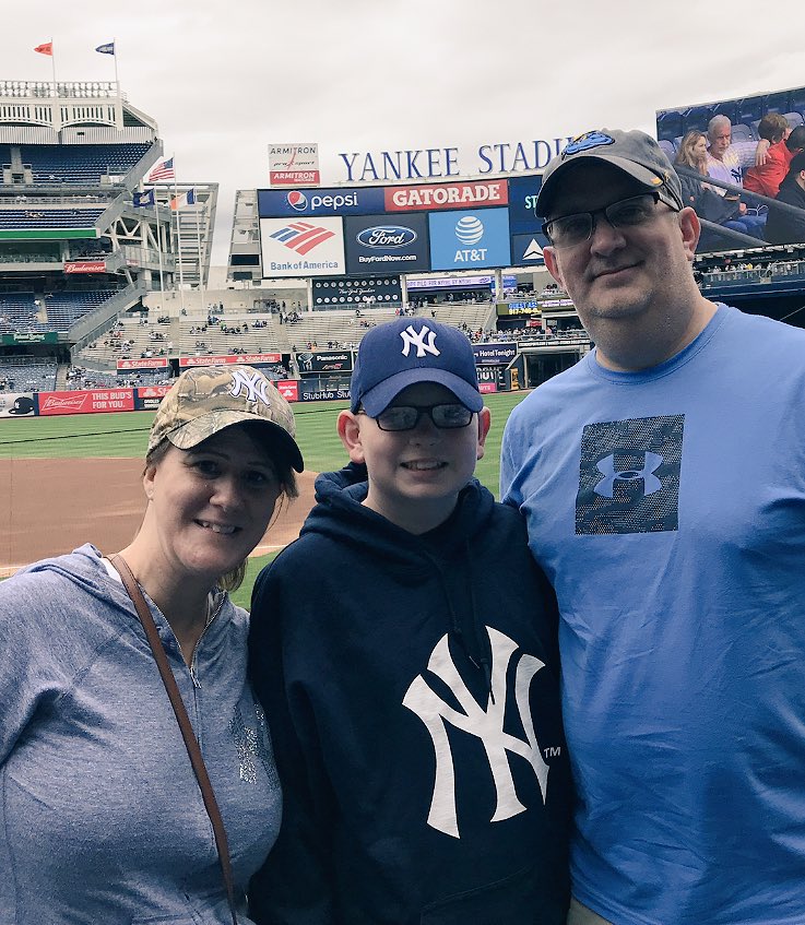 klane134's tweet photo. Last NYY game of the regular season! #dabronx #housethatruthbuilt #yankees ๐โพ๏ธ๐บ๐ธ๐ฝ https://t.co/7G5LZHZitP