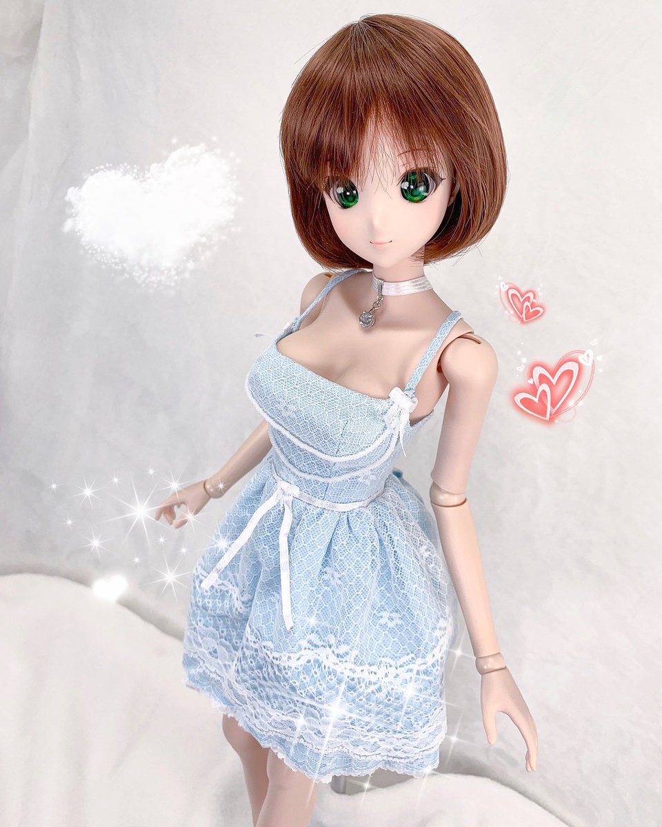 愛ちゃん: 水色ドレスとラブカ堂のネコチョーカー〜 (^^) .
Ai-chan: Light-blue dress with cat choker~ (^^) .
@lovekadou 

#smartdoll #smartdollivory #smartdolllife #dannychoo #dolljpf #doll #dollphotography #dollstagram #bjdphotography #bjd #lightbluedress #catchoker #ラブカ堂