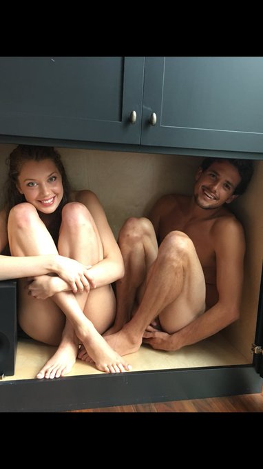 BTS: The Portal @elenakoshkaxoxo @tyler_nixon   https://t.co/lpIozRUyFe https://t.co/KmplWPTutx<a class="tags" href="/tag/elenakoshkaxoxo">@elenakoshkaxoxo</a><a class="tags" href="/tag/tyler_nixon">@tyler_nixon</a>