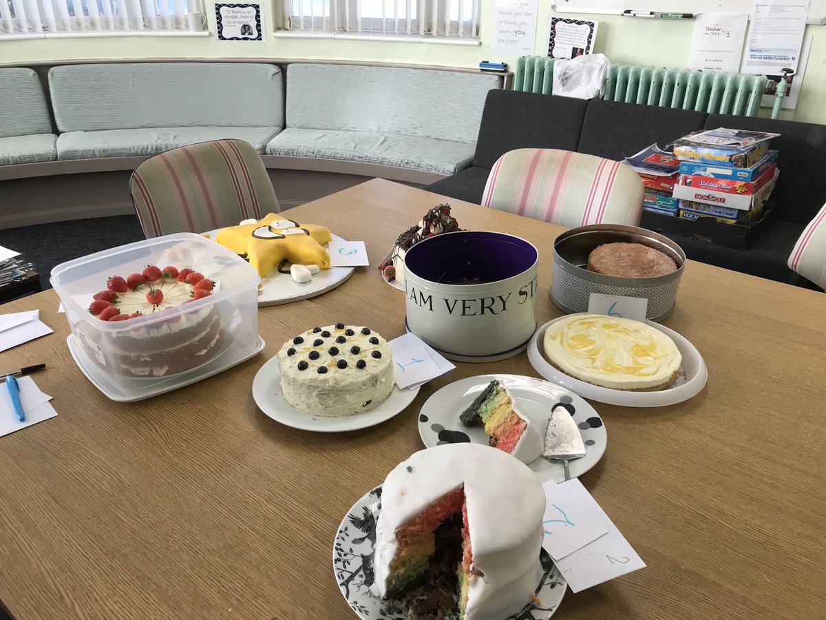 Caldi Bake Off today 😋 #supportingcharity #OneAET #nodietingtoday @AETAcademies