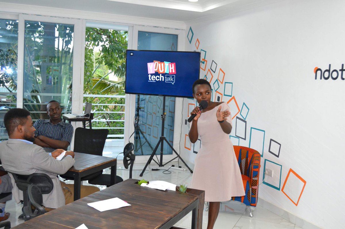 TullyMwampanga's tweet image. Thank you #TechnicalDepartment of @shuledirect for giving me an opportunity to host and moderate your inaugural #YouthTechTalk event. A room that about 88% of participants were men. Thank you for believing in me. It’s quite an honor. #TechTalkTz #ShuleDirect #EducationForAll