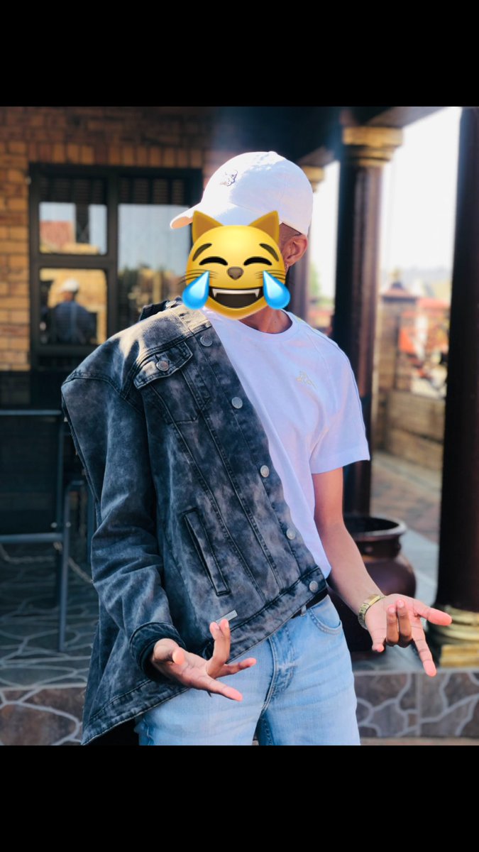 JonasKatleho's tweet photo. Fxcked your bxtch in my Kappa flip flops 😹😹 https://t.co/rvasfZsGJe