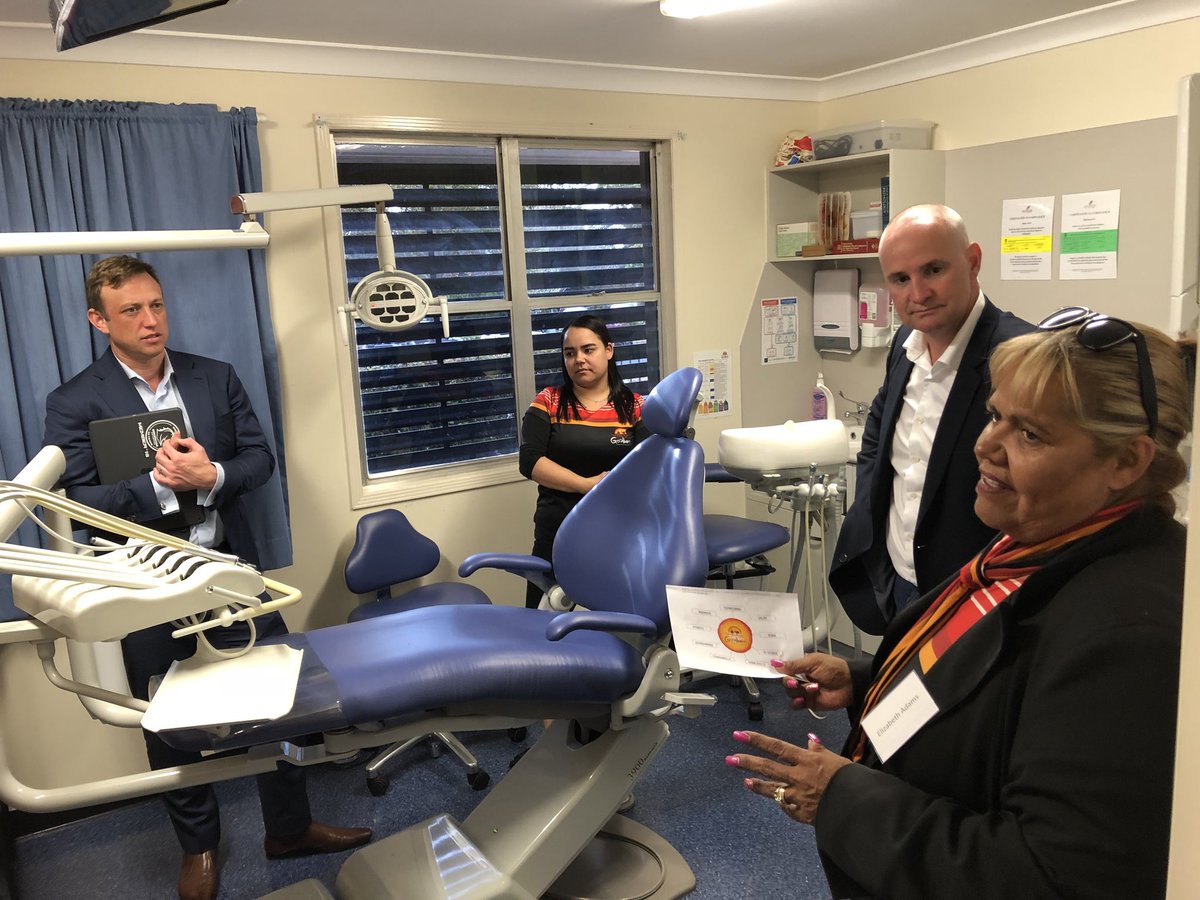 Matt_Cooke86's tweet photo. Ministers &amp; Director General visit Goolburri Aboriginal Health Advancement Company Limited to learn about there integrated model of health, human and social services in Toowoomba &amp; South Western Queensland. @jackietrad @GlennButcherMP @StevenJMiles @chrissarra @lizzie0adams https://t.co/m5CQx3ChrD