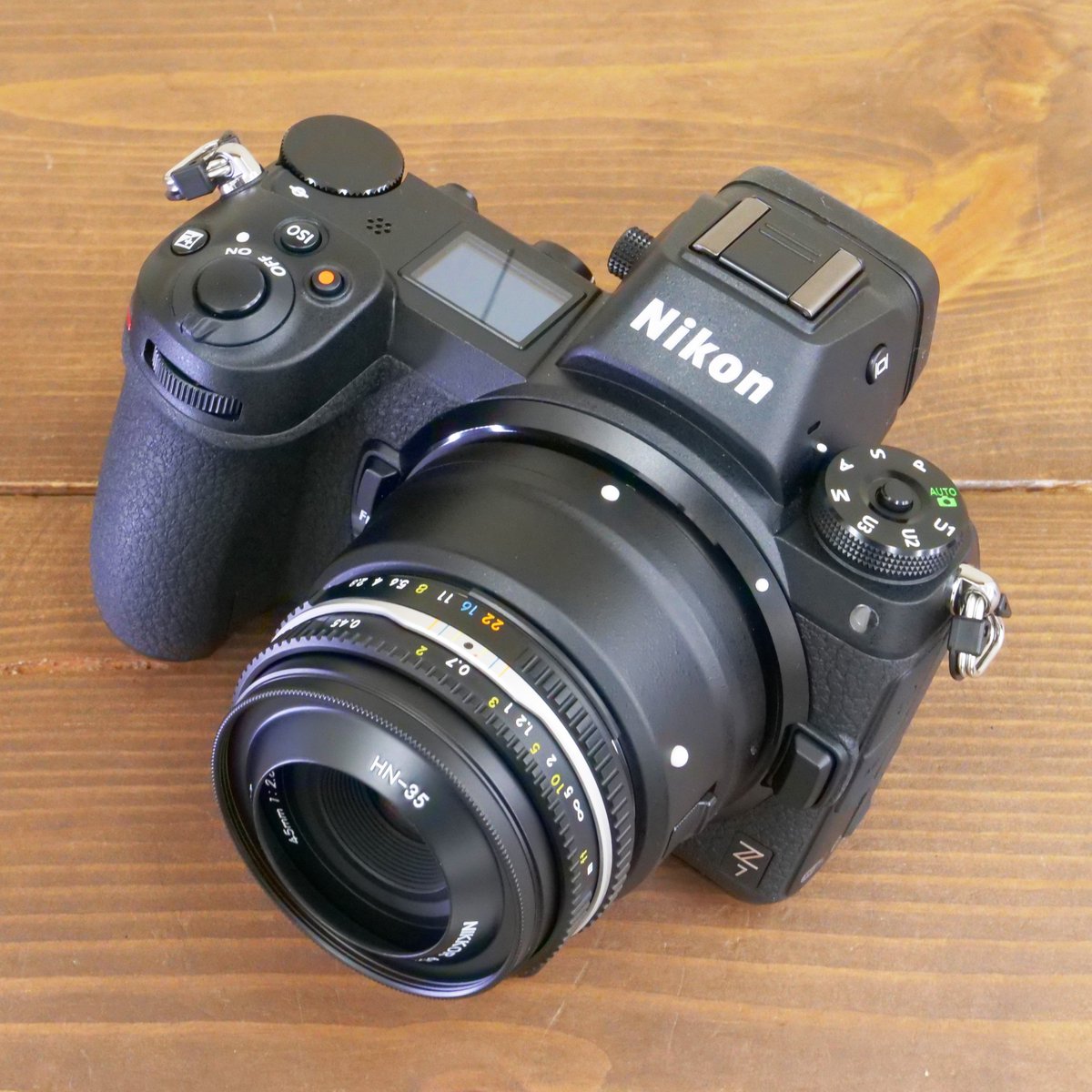 チャンプカメラ Z7にfm3aの相棒レンズai Nikkor 45mm F2 8pを装着 ピーキングによりｍｆピント合わせも快適 ミラーレス パンケーキレンズで軽量 快適キットですね 撮影写真 絞り開放 シャッタースピード1 8秒 Iso64 By 港北ニュータウン Nikon