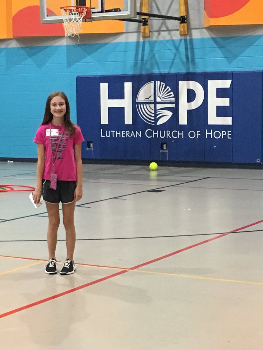McKennaHaase's tweet photo. Girl’s day of shopping and @HopeWDM 💕 #compasskids https://t.co/SYOG5K7G9C