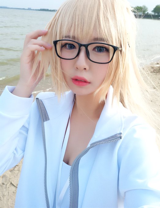 コスプレイヤー半半子のTwitter画像22
