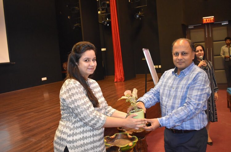 imsuc_campus's tweet image. Career Development Centre at IMS Ghaziabad (University Courses Campus) organized the workshop on ‘Assertive Communication’ on 22 September 2018 for the final year students of BBA (2016-2019).
#imsghaziabad
#CDCteam
#assertivecommunication
#CEGRawarded