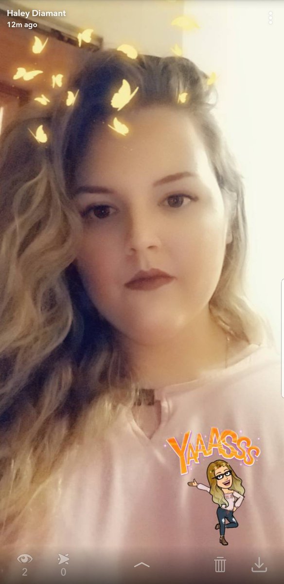 HDiamant25's tweet photo. Even after a hard night of singing and screaming my heart out at the Aqua concert tonight @JeffreeStar lip gloss, androgyny, has not only held up but still looks amazing https://t.co/bS6ChxaUoK