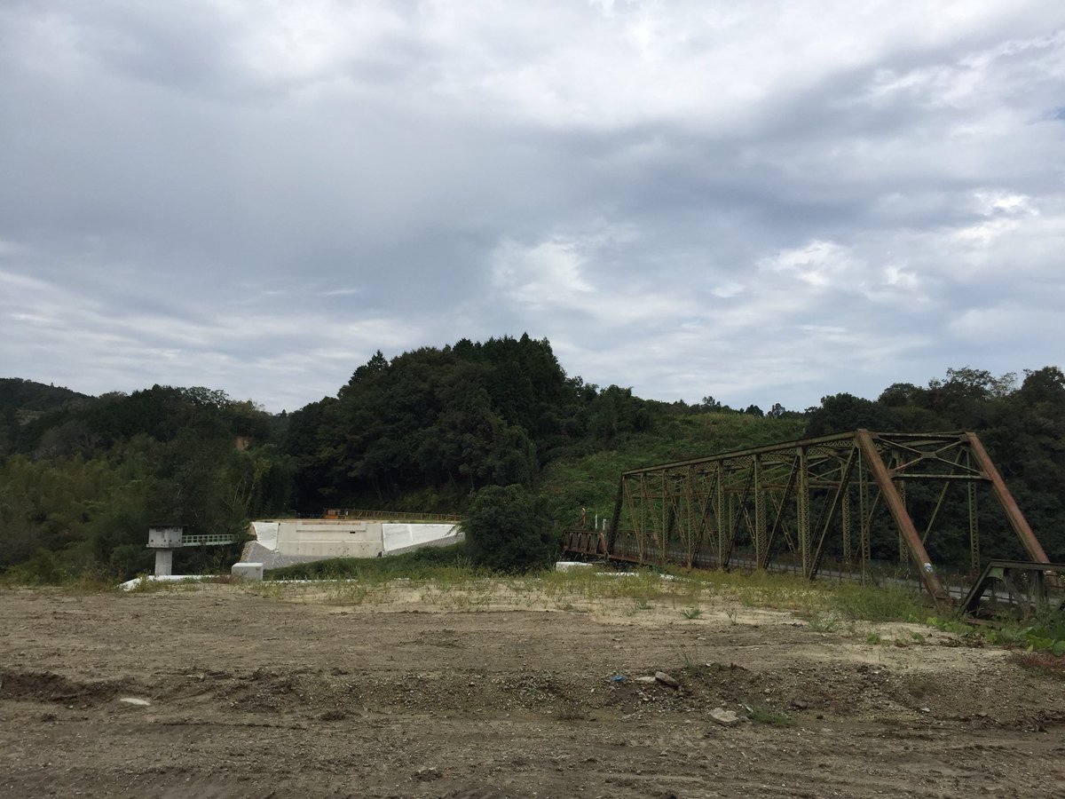 roadsterRF's tweet photo. 国道遺産の五月橋が近いうちに無くなるかも！？
横に新しい橋が建造されているぞ！ https://t.co/9P6SJ1G3wc