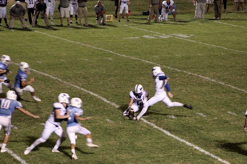 MasonCollins40's tweet photo. ⚾️ ➡️ 🏈 https://t.co/sH6Ki0KtA8