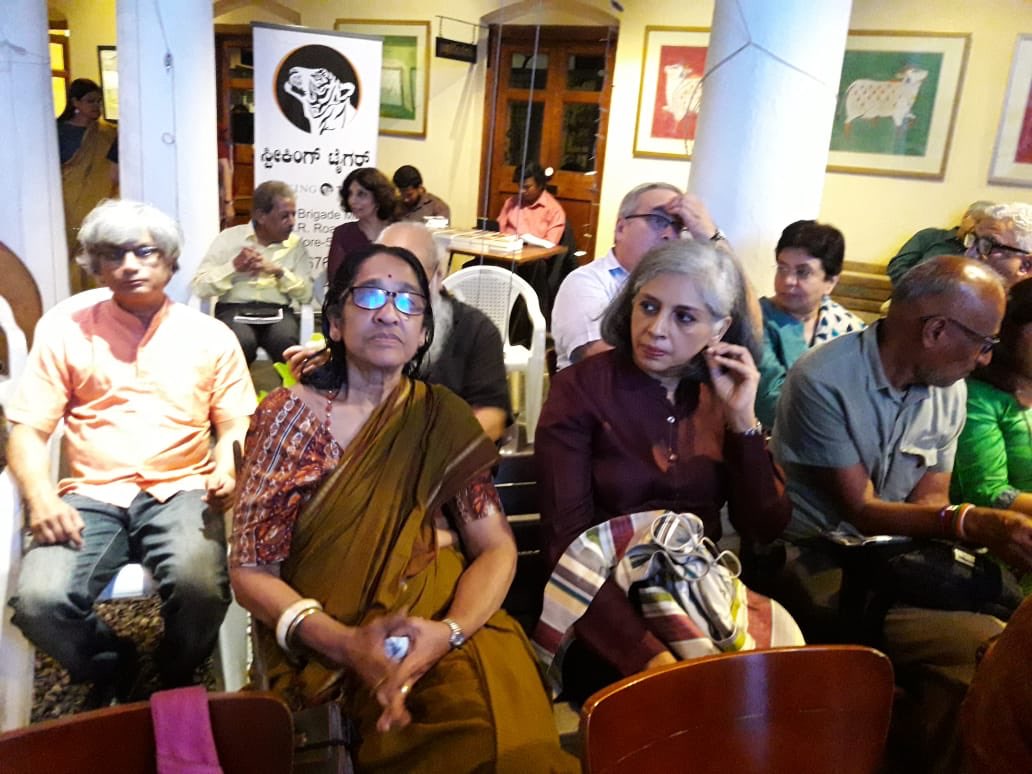 ananda_usha's tweet photo. At yesterday’s book reading of #JMullickRoad at #Bengaluru #Books #BookReview @speakingtiger14 https://t.co/AJTW18tSdy