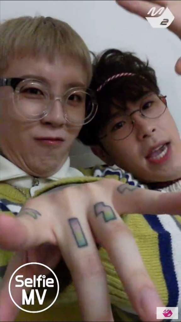 Zeneith_'s tweet photo. I miss this couple
#HoneyVoiceTaeilDay #Taepyo #taeil #블락비 #태일 https://t.co/kkzrVb0S9c