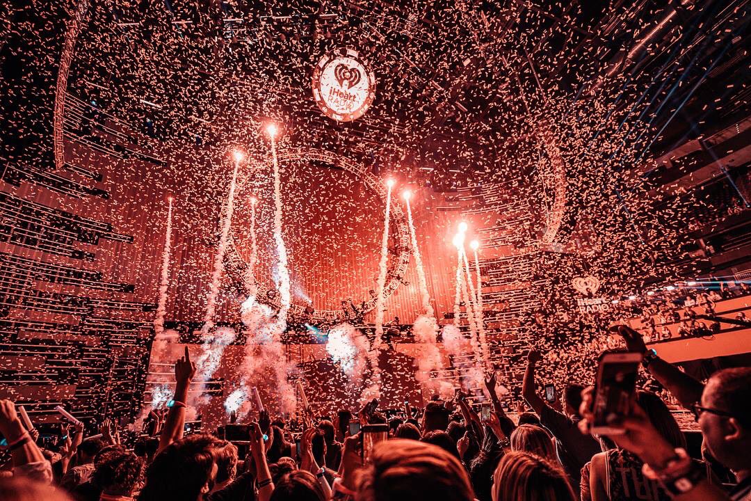 ovationprod's tweet photo. Here’s @KygoMusic lighting up the @iHeartRadio music fest! Manila is so ready for you!🧡

Get your #KYGOManila tickets now ⏩ https://t.co/DFunYsui2y https://t.co/AvFq1vzrSi