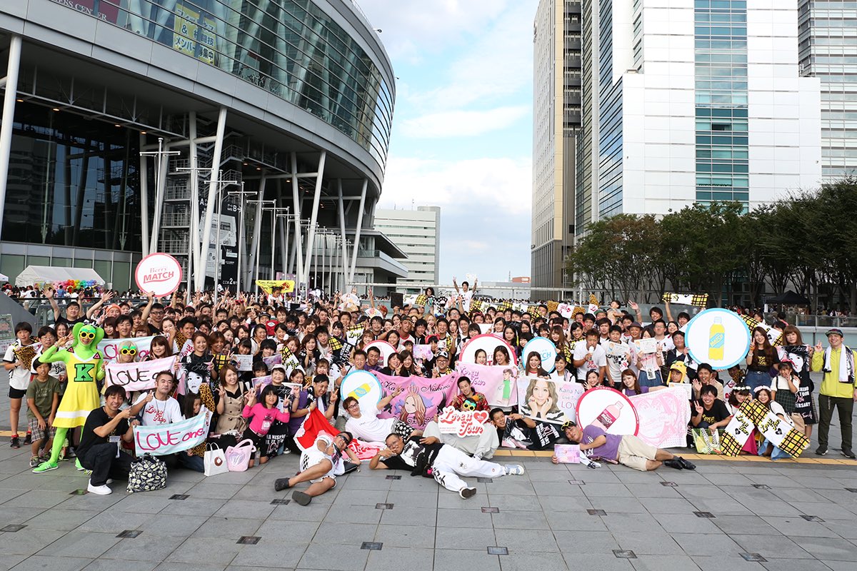 3 29リニューアル ビタミン炭酸match Twitter પર 西野カナさんの全国アリーナツアー 18埼玉公演でも ファンのみなさんの集合写真にmatchも参加 横浜アリーナでもmatchブースと撮影隊をよろしくお願いします ビタミン炭酸match Match学園 西野カナ カナ 3 29リニューアル ビタミン炭酸match Twitter પર 西野カナさんの全国アリーナツアー 18埼玉公演でも ファンのみなさんの集合写真にmatchも参加 横浜アリーナでもmatchブースと撮影隊をよろしくお願いします ビタミン炭酸match Match学園 西野カナ カナ