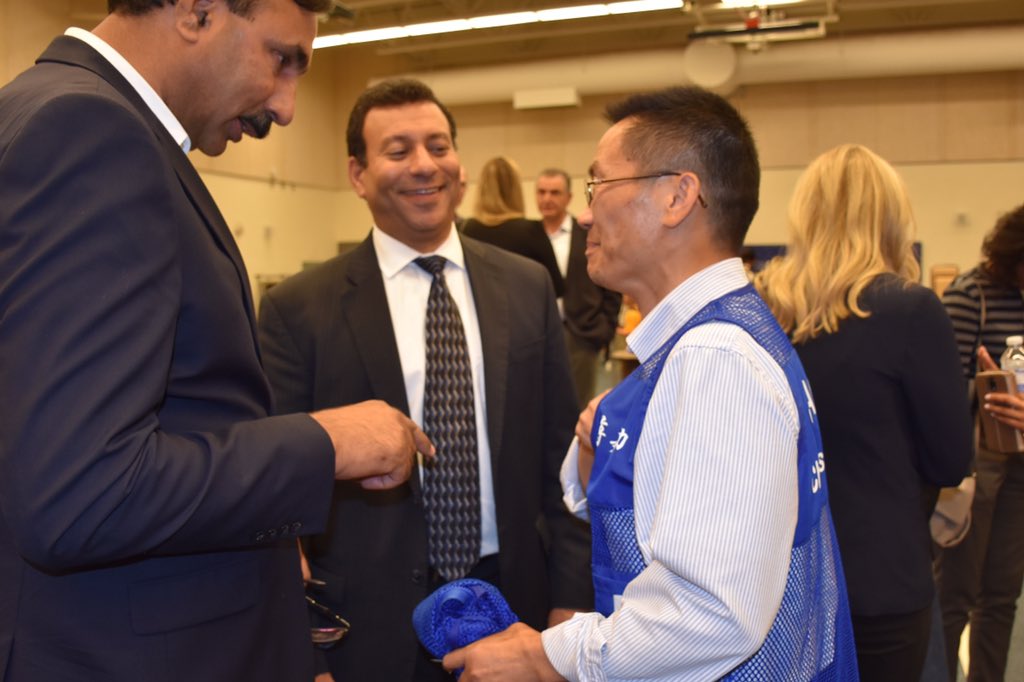CharlesJiang25's tweet photo. Townhall meeting in Markham with Conservative Leader Andrew Scheer. Great energy, great people and great candidates.
#SafeMarkam #CommunitySafety
#Buttonville #Cachet #VictoriaSquare
#MarkhamVotes #VoteCharlesJiang #Ward2
#MkmPoli #OnPoli #Cdnpoli https://t.co/Tuxu827ncS