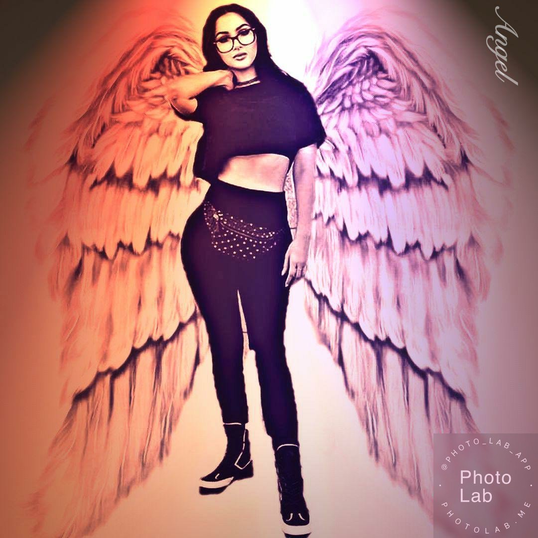 AracelyWorld's tweet photo. @sssniperwolf my queen is perfect😍 https://t.co/rDEeDzWXUB