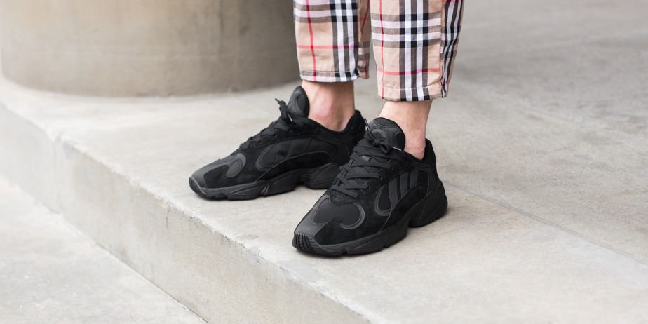 adidas triple black yung 1