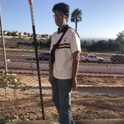 DefaultPurple's tweet image. #NewProfilePic #swag!