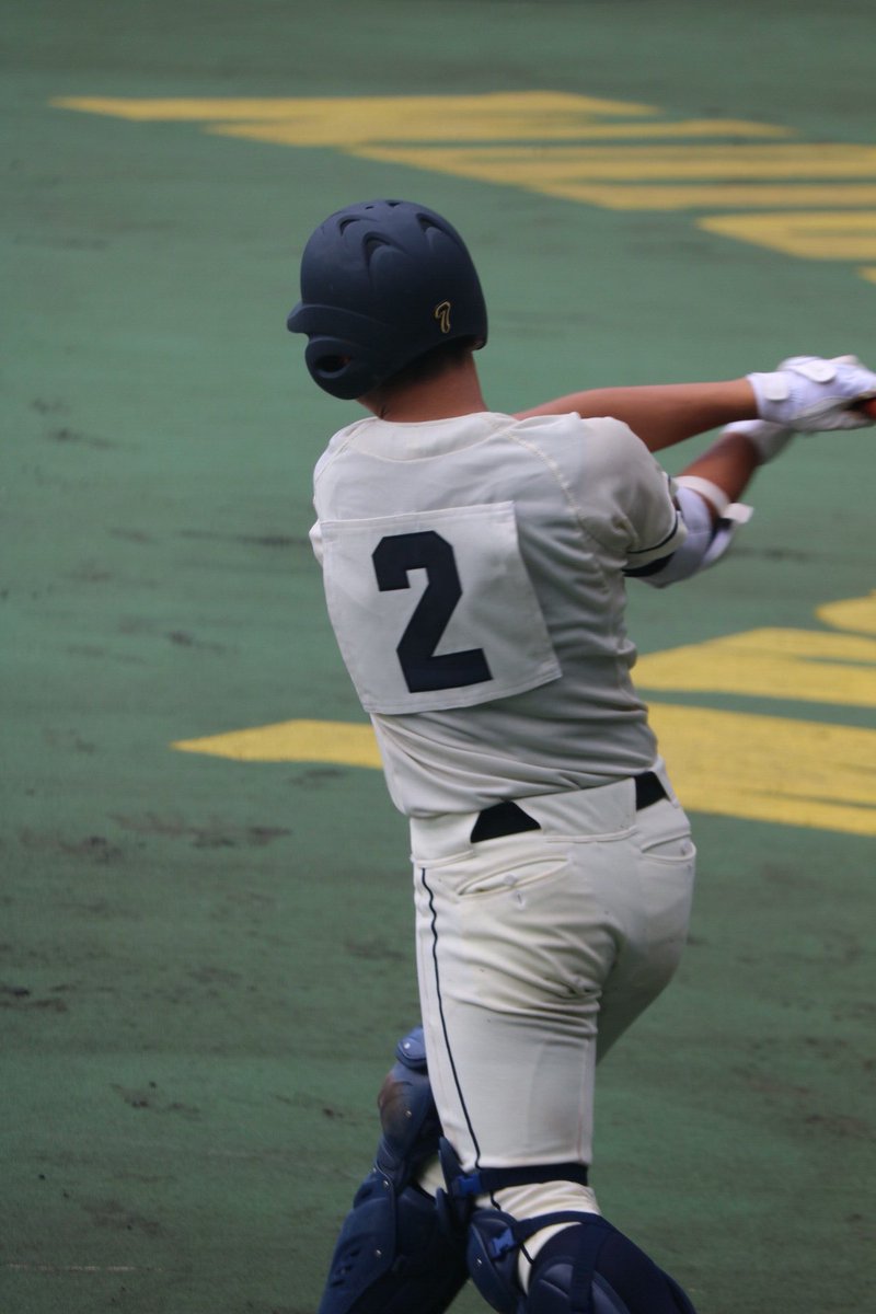 Baseballsoushi3's tweet photo. バッターボックスに行く前の
サークルで素振りしてるとこも
いいよなあ。 #5  #8  #2 https://t.co/wAcj3c57ek