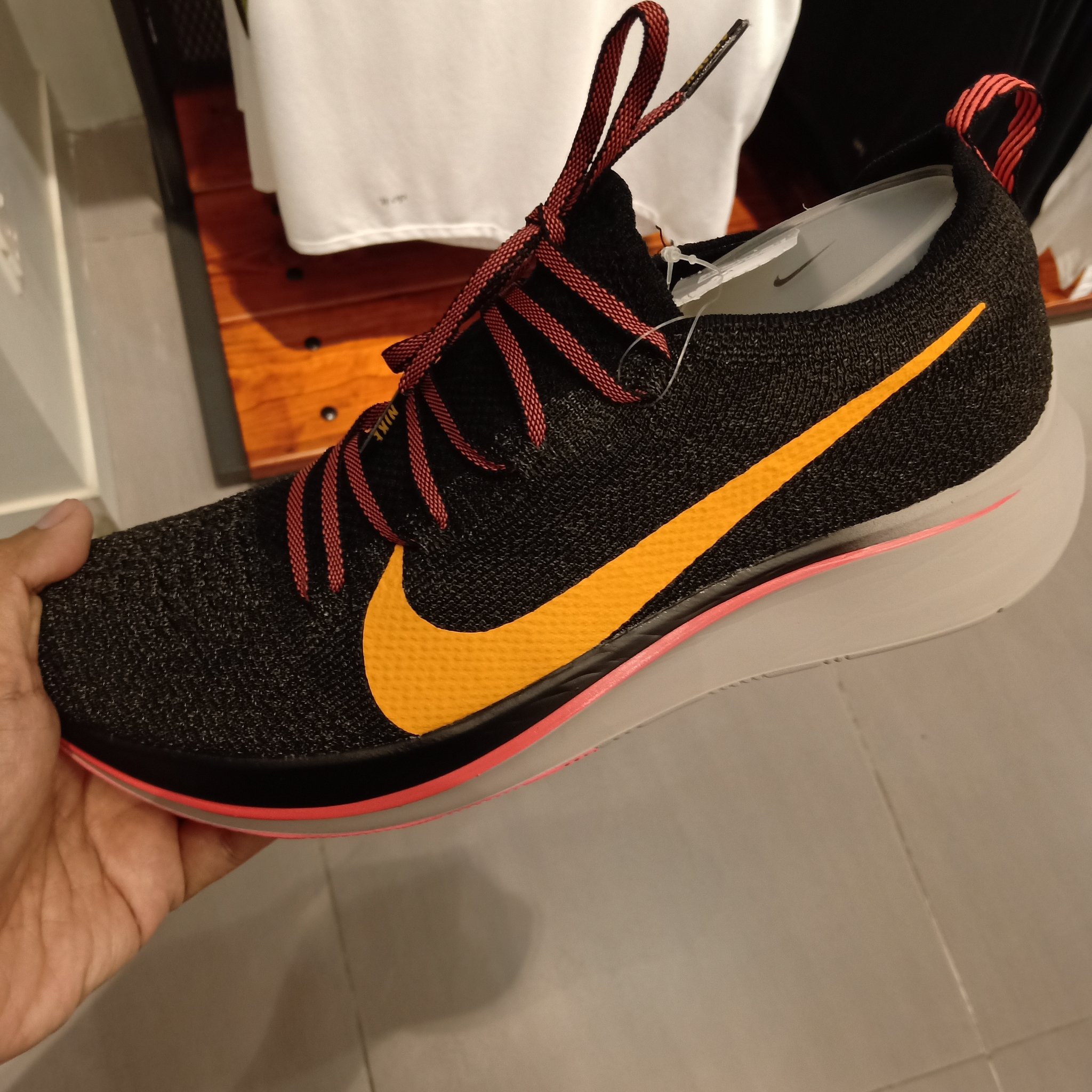 Nike zoom fly flyknit cheap malaysia