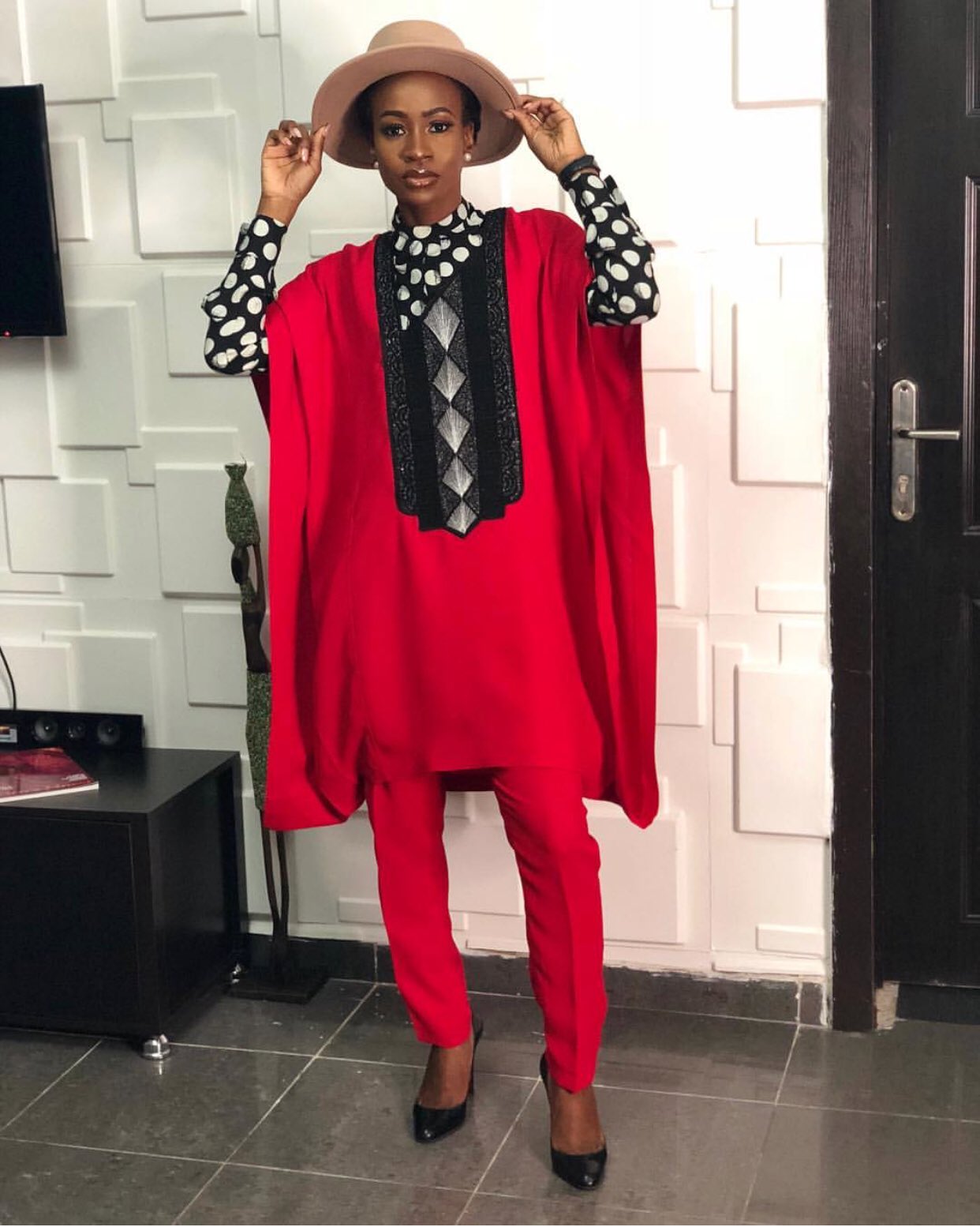 Billion Dollar Baby on X 1. Ex BBNH Anto in An agbada from TribesbyNobs. She was styled by Noble Igwe. Anto looks good very good Infact. I love the effect her poker