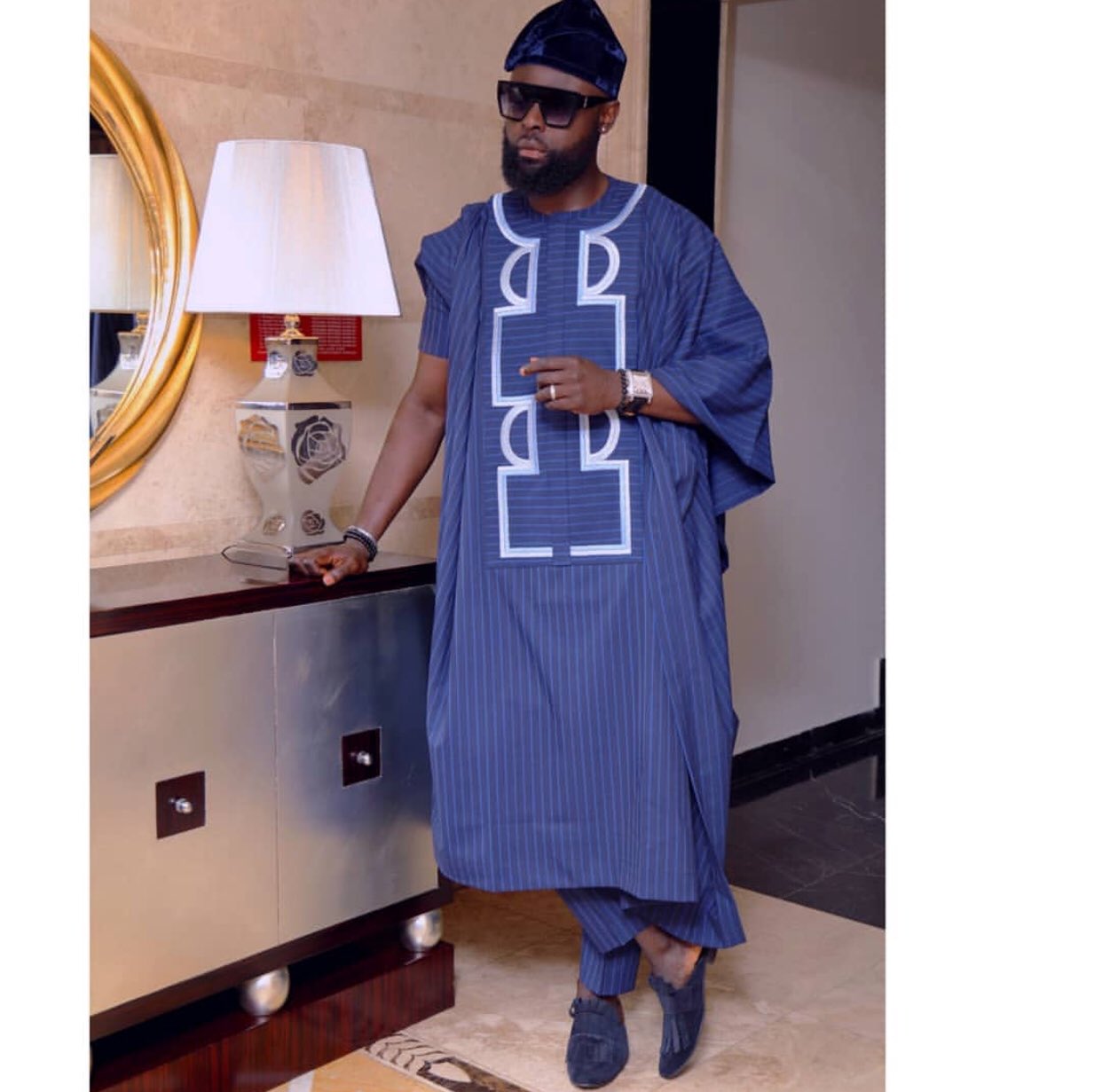 Yomi casual hotsell agbada style