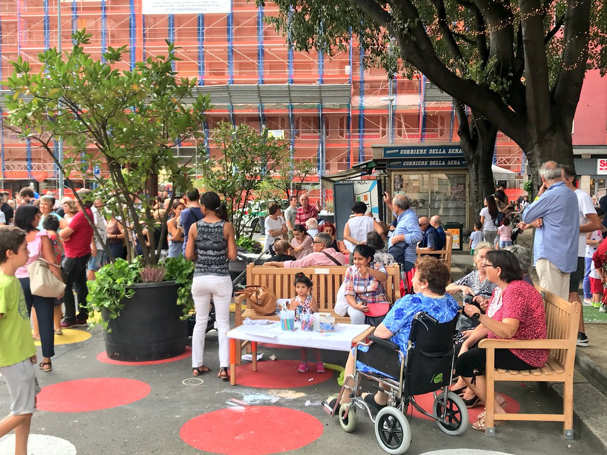 GlobalStreets's tweet photo. Honored to work with #BloombergAssociates & the city of #Milan to transform this space in #Dergano from storage of #metalboxes to a bustling #piazza filled with life! Prioritizing #people over #parking! #worldcarfreeday #globalstreets #streetsforkids @JSadikKhan @PierMaran https://t.co/cLacfWxU5d