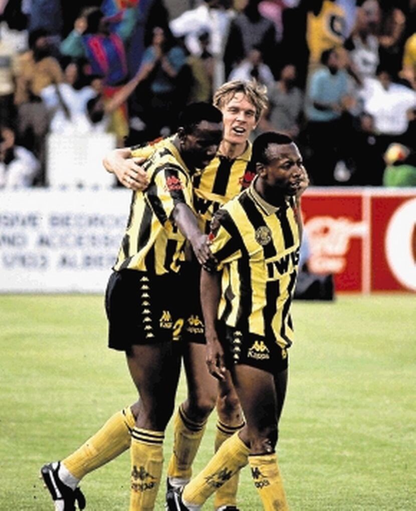 zarsport's tweet image. Neil Tovey, Albert Bwalya and Gardner Seale all former @KaizerChiefs players in the early 90s.#SAheritage