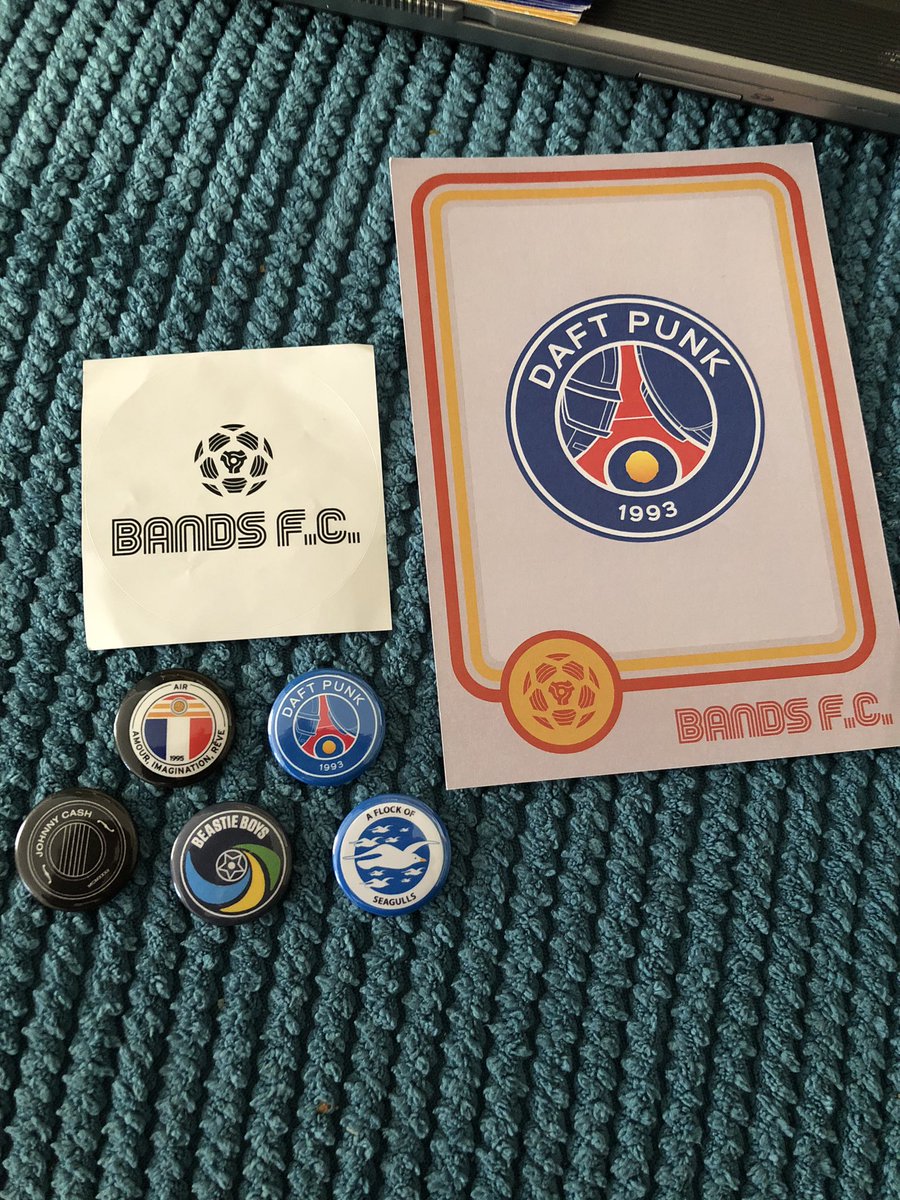 kevinhyam's tweet image. So utterly delighted with my first set of @_Bands_FC badges! Thanks to Mark and all the team for making these a reality! #BandsFC