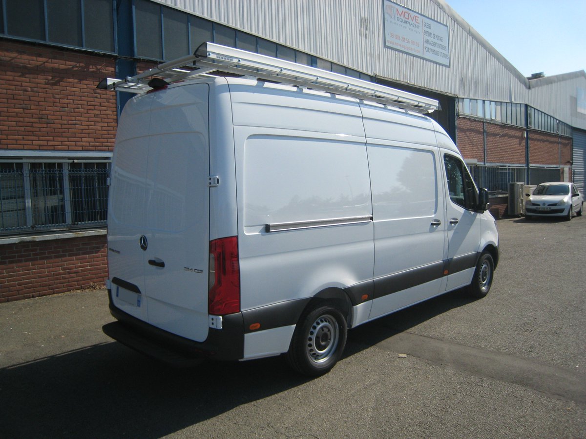 MOVE EQUIPMENT tweet media