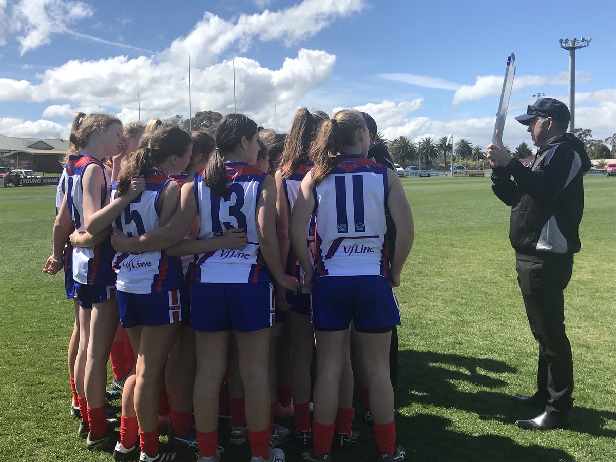 aflvic's tweet photo. Perfect conditions here in Gippsland today for the start of the #VLineCup18
Check out our AFL Vic Instagram story tomorrow for a look at some of the action 👌 @VLine @AFLGippsland @latrobecity @AFLVicFemale https://t.co/izHAtbHQ6v