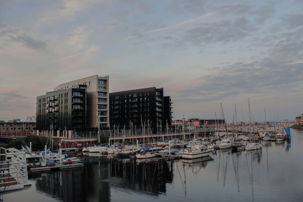 We really enjoyed supporting the #construction of <a href="/Bayscape1/">Bayscape</a> in #CardiffMarina
The hard work really paid off, as can be seen in these shots <a href="/VisitCardiffBay/">Visit Cardiff Bay</a>