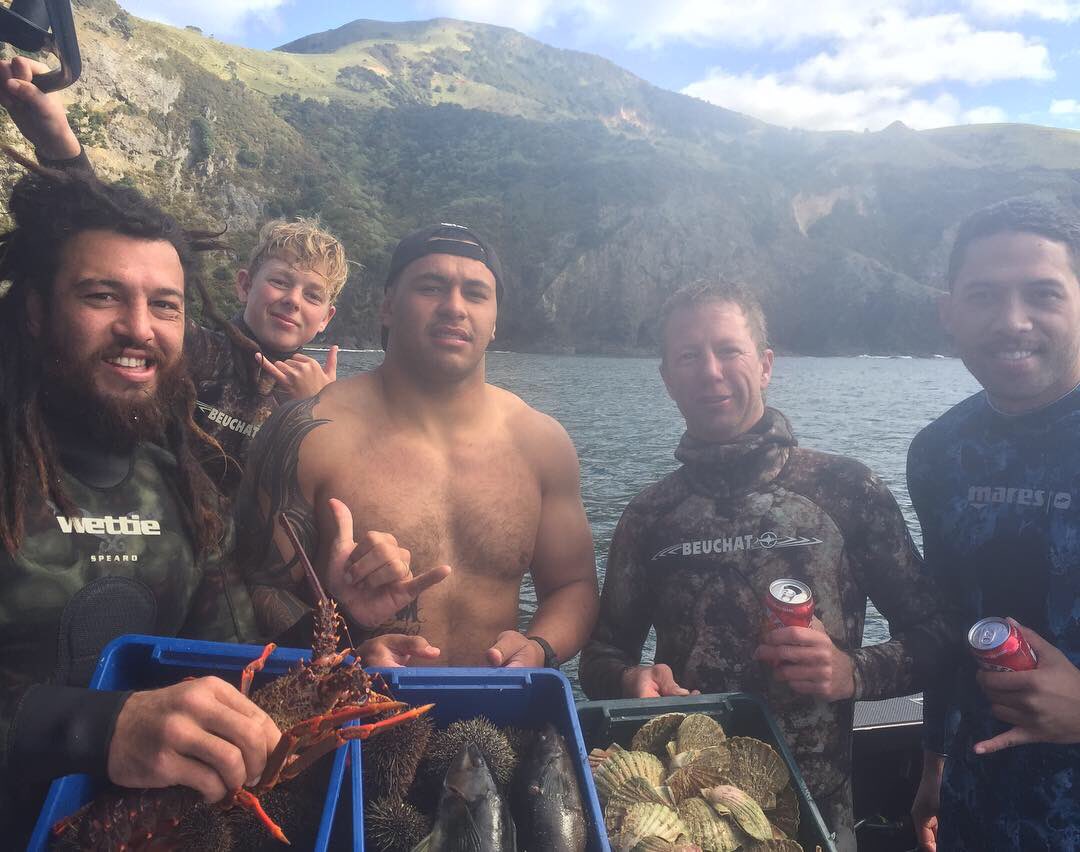 Good day off nice recovery swim with <a href="/Matt_mattwatson/">Matt Watson</a> #upthetanis #northland