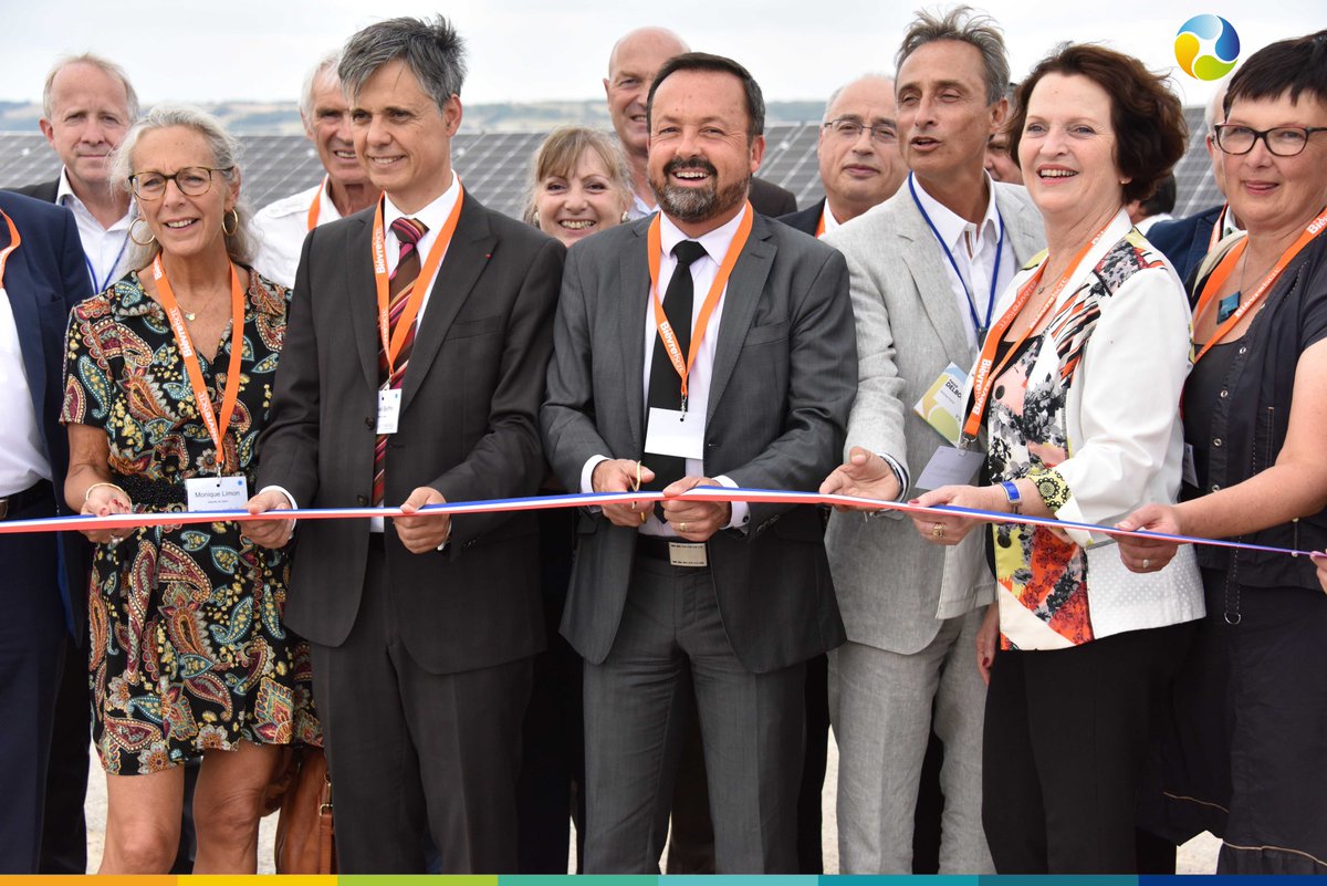 VoltaliaSA's tweet photo. September 21st - Inauguration of PAGAP

The PAGAP plant (Parc d’Activité de Grenoble Air Parc) is a 5 MW photovoltaic solar power plant located in Saint-Etiennede-Saint-Geoirs,
in the Auvergne-Rhône-Alpes region.

Press release: [ https://t.co/lvZWuh6o6B ] https://t.co/dGJkbnSS0J