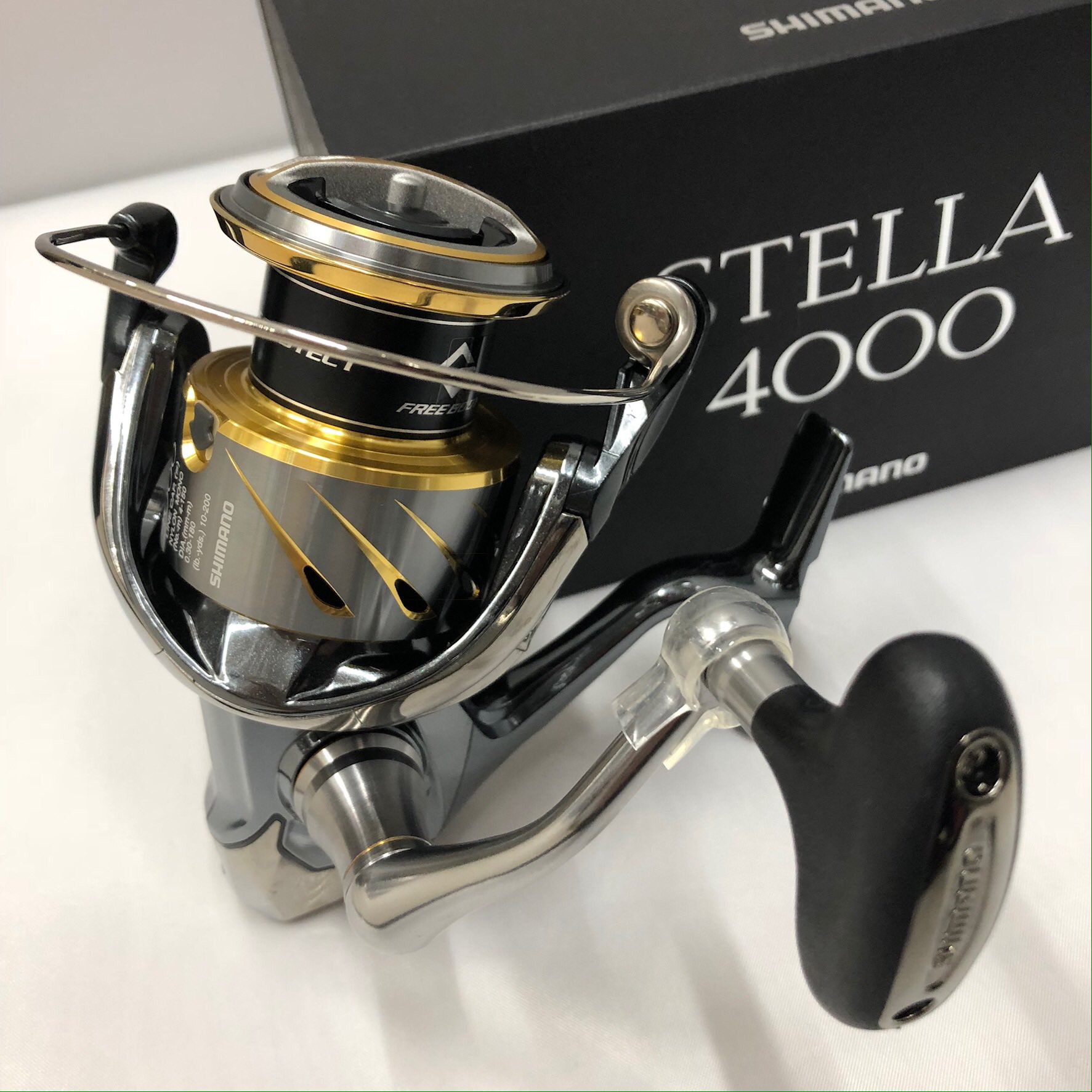 上島釣具店 特価商品 14 Stella 4000 定価 000 税込 限定1台です 上島釣具店 釣り 釣具 Fishing Fishingtackle Fishingtackles シマノリール シマノ Shimano Shimanofishing リール 海釣り Shimanoreels Stella