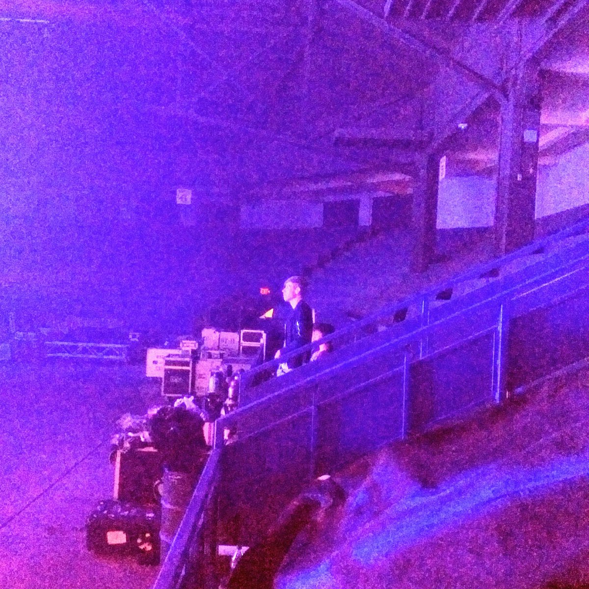firesupheroine's tweet photo. Truly enjoyed @AFI ' concert tonight! Just love how "guitar god" Jade Puget never missed a freaking note. Spotted him enjoying Rise Against afterwards 

#Guitarist #afi #concert #RiseAgainst #Vancouver https://t.co/dQh0acBPmn