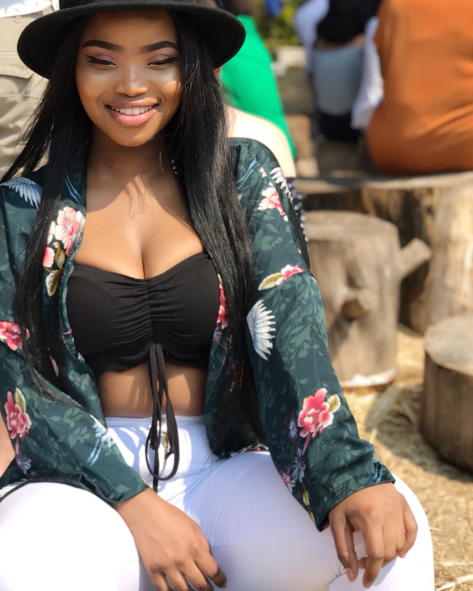 Thando_Nkom0's tweet photo. Cuteness Overload.🌸 https://t.co/4FHEtj4OiN