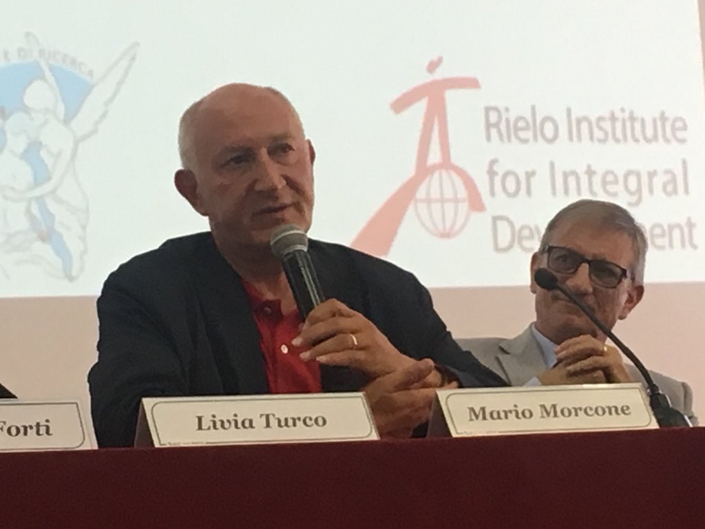 RieloInstitute's tweet photo. Intervento di #MarioMorcone del Consiglio italiano per i rifugiati nella tavola rotonda 20 anni d’Inmigrazioni e l’asilo in Italia #mastermemp #FondazioneIdenteStudiRicerca Caritas Diocesi di Roma Rielo Institute for Integral Development https://t.co/kALpsglhKn