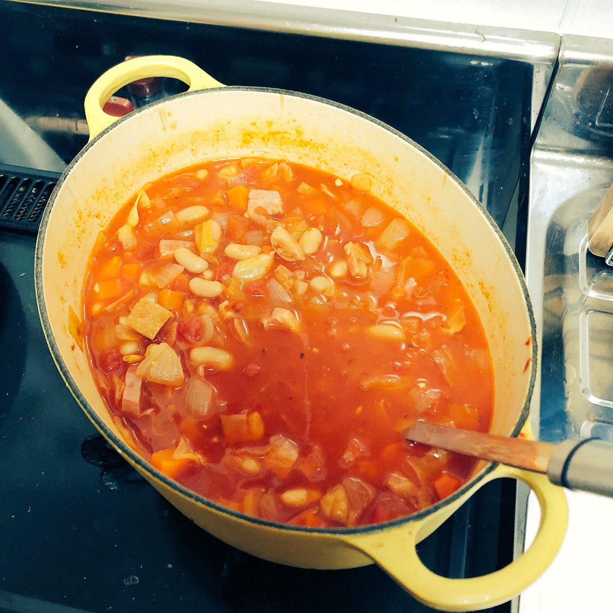 マルカワウソ على تويتر 引っ越し前からあった白いんげん豆の缶詰をいい加減に使わねばと 野菜室の掃除も兼ねてトマトスープを 夕食分と あとはジップロックのコンテナに小分けして冷凍 これでパンのお弁当の日も作ろうかな マルカワウソ على تويتر 引っ越し前からあった白いんげん豆の缶詰をいい加減に使わねばと 野菜室の掃除も兼ねてトマトスープを 夕食分と あとはジップロックのコンテナに小分けして冷凍 これでパンのお弁当の日も作ろうかな