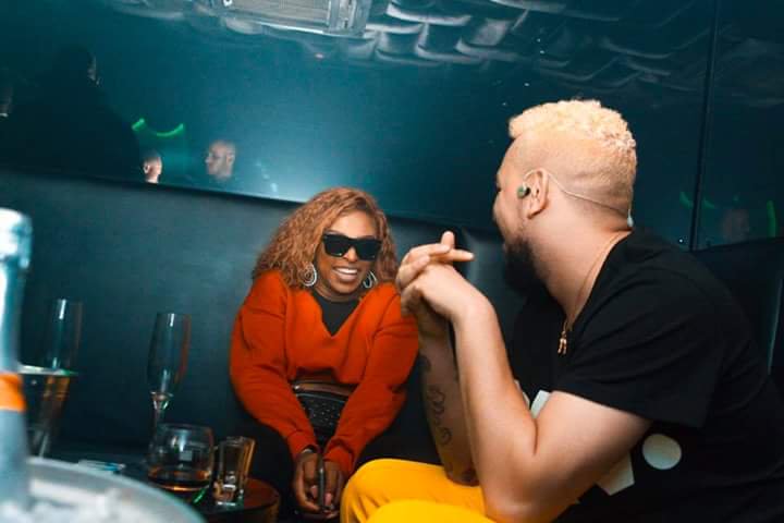 RewaldoCarlton's tweet photo. @akaworldwide MEGA is low key a comedian now!!! https://t.co/V6f4lVzZAi